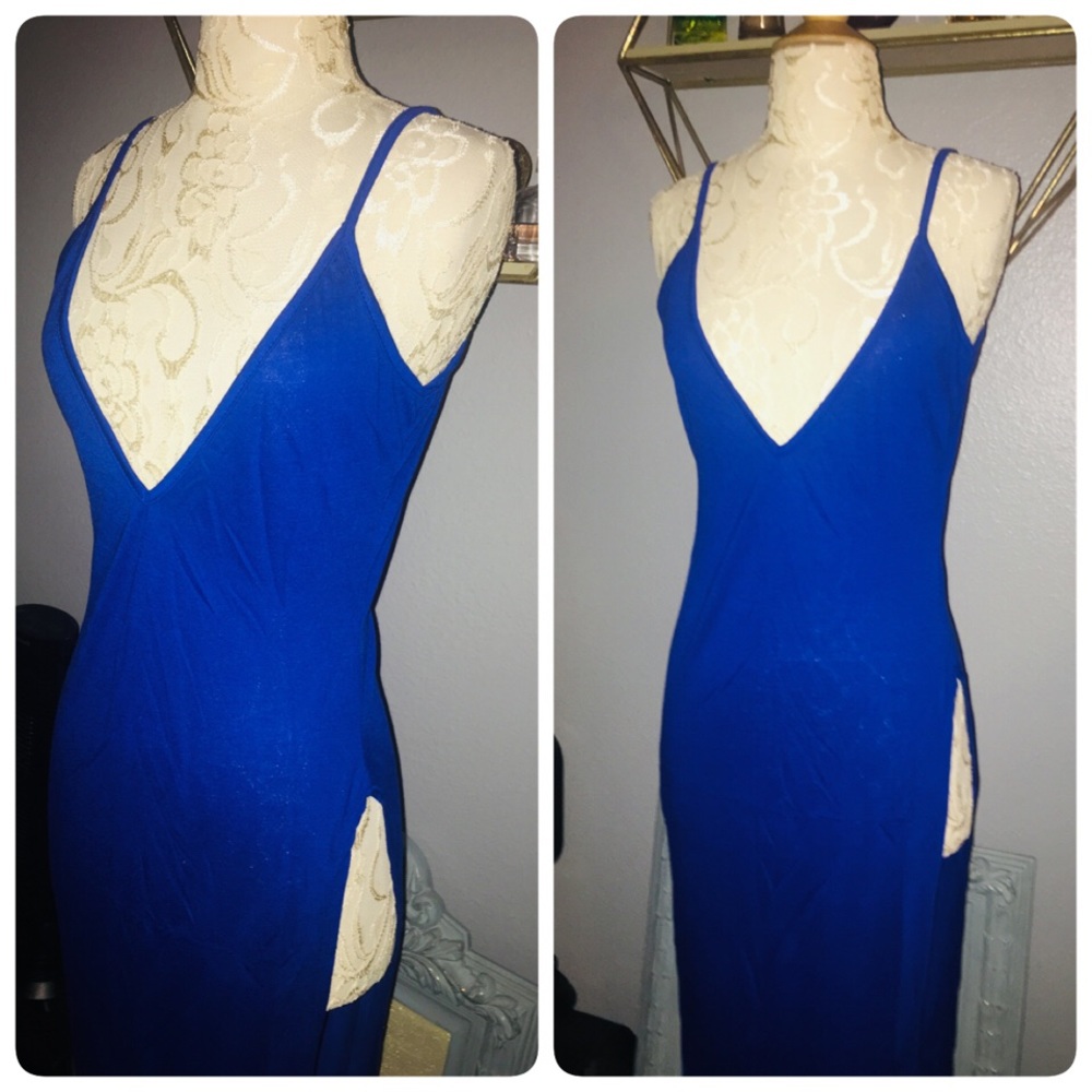 Long Sexy Plunging Neckline Bodycon Dress w/ Slit - Picture 4 of 8